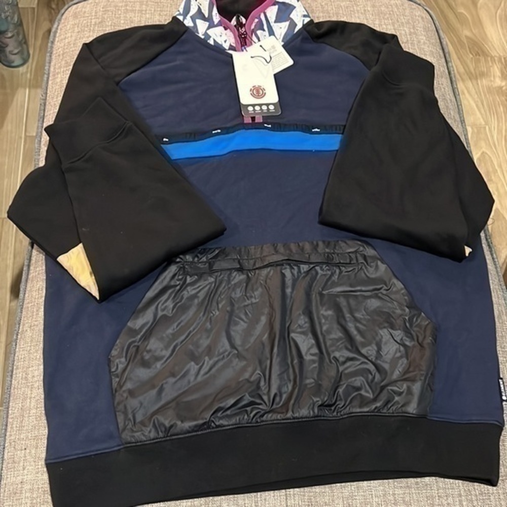Element Fleece - Picture 2 of 9